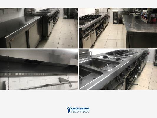 Pulizia di superfici e attrezzature in una cucina professionale